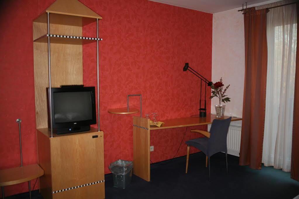 C-You Hotel Chemnitz Exteriör bild